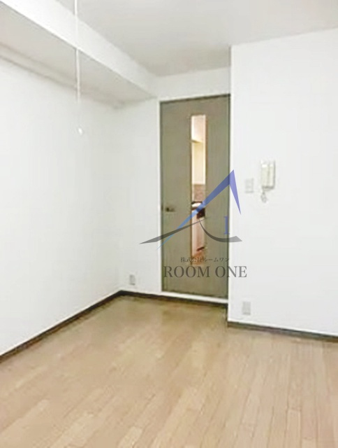 サンテミリオン早稲田駅前弐番館の居間・リビング|洋室のお部屋です。