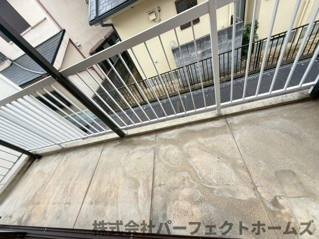 杉山手1丁目戸建のバルコニー|バルコニー付きです