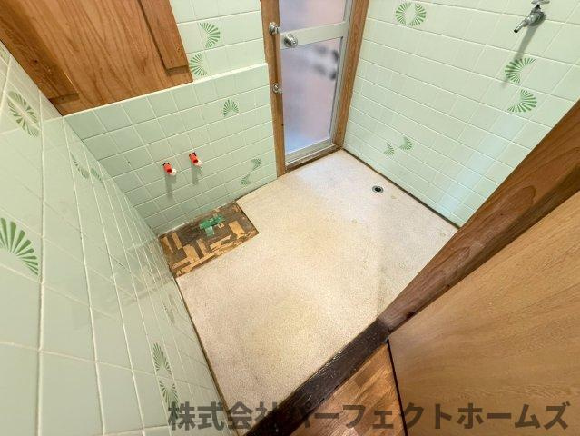 杉山手1丁目戸建の洗面所|忙しい朝には欠かせない洗面所です