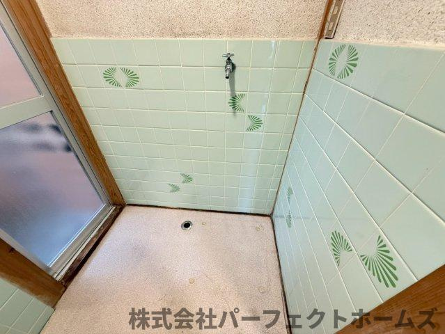 杉山手1丁目戸建の設備|洗濯機置場です