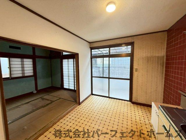 杉山手1丁目戸建のキッチン|使いやすいキッチンです