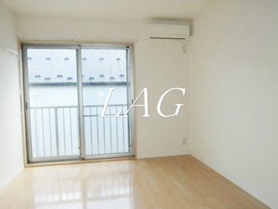 【居間・リビング】 | ハウスグリーンヒル | 洋室のお部屋です。