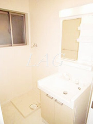 【洗面所】 | エスフラット | 独立洗面台です。