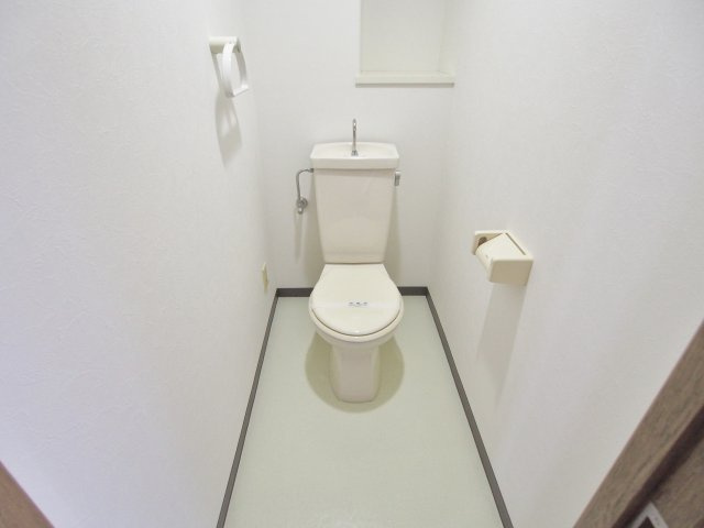 サンヒルズCO-OPマンションのトイレ