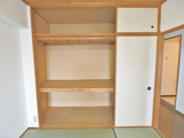 サンヒルズCO-OPマンションの収納