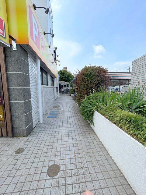 西原ＩＳハイツのエントランス|★アプローチ★