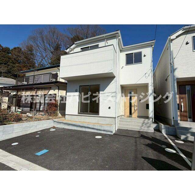 クレイドルガーデン柏市花野井第１０の駐車場