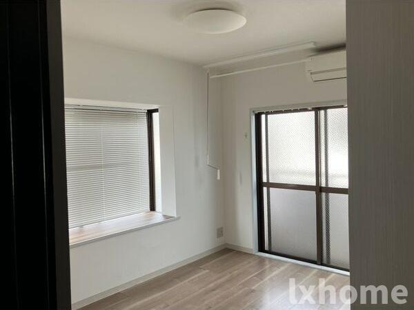 昭栄ビル№9の居間・リビング|使いやすい居間です