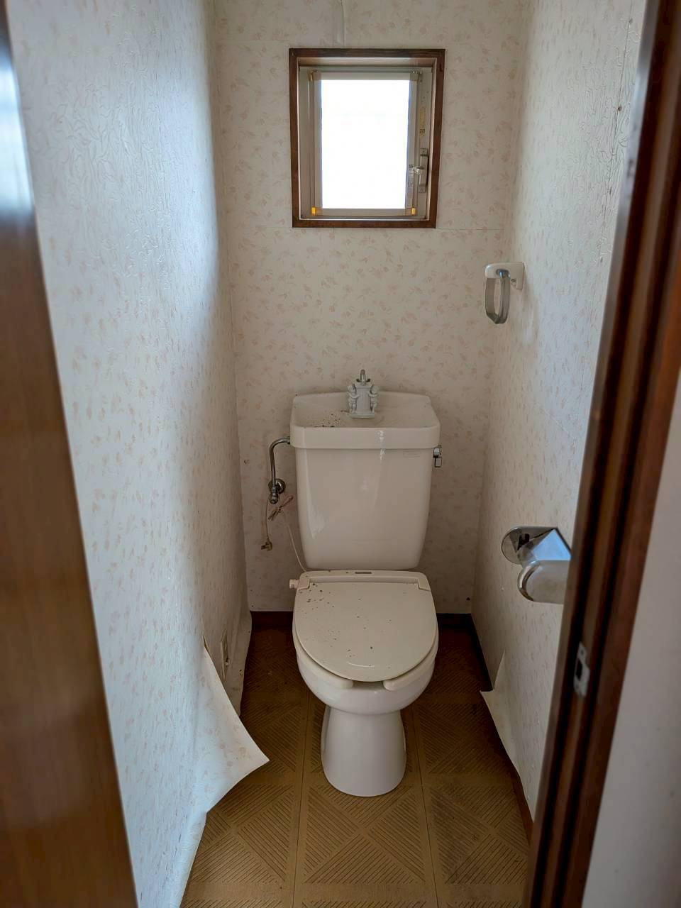中古住宅　那珂市平野のトイレ