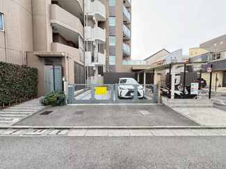 【駐車場】 | 敷地内に駐車場御座います♪空き状況につきましてはその都度ご確認下さい。