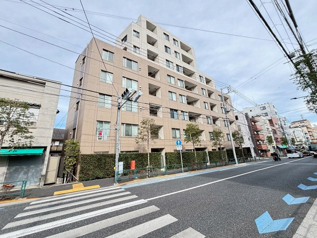 【外観】 | グローリオ高円寺 | JR高円寺駅より徒歩12分。サブカルチャーの街「高円寺」ダブルオートロックでセキュリティー対策も万全です♪即日のご内覧にもご対応可能で御座いますのでお気軽にお問合せ下さい。