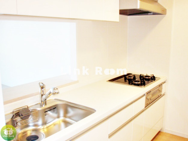 ルネリバーズタワー東大島のキッチン