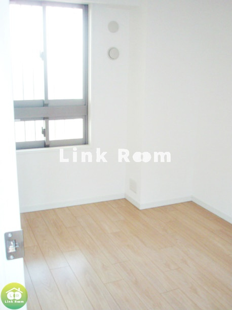 ルネリバーズタワー東大島の寝室