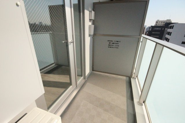 【バルコニー】