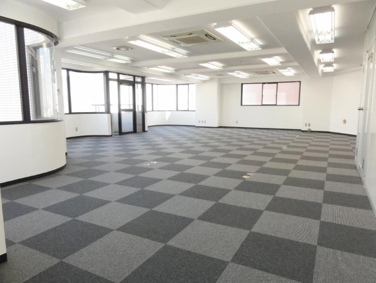 文京区千駄木３丁目の店舗事務所の内装