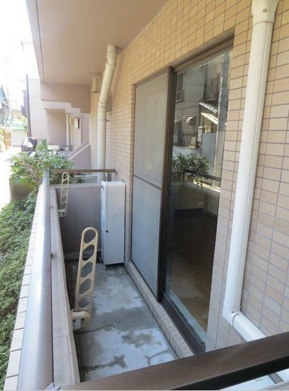 【バルコニー】