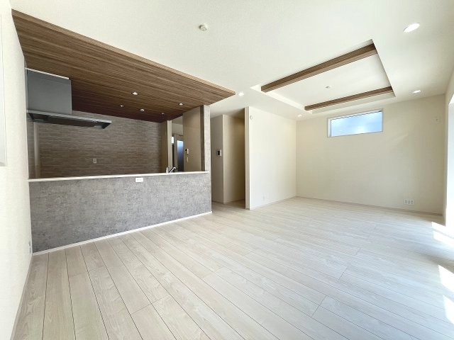 【外観】 | 福岡市南区弥永1丁目　4号棟（全4棟）【仲介手数料無料・0円】 | 現地写真。同じ物件を見るなら、プラス不動産販売にお任せ下さい。