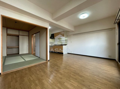 【居間・リビング】 | キオプラザ天満橋 | 同マンション参考写真