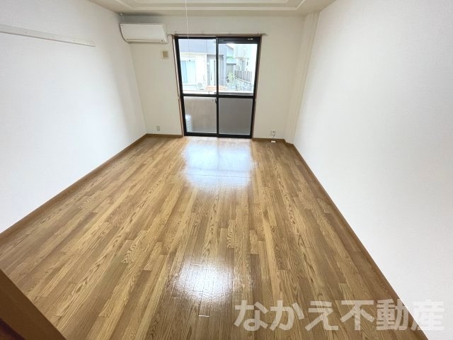 【居間・リビング】 | 使いやすいリビングです