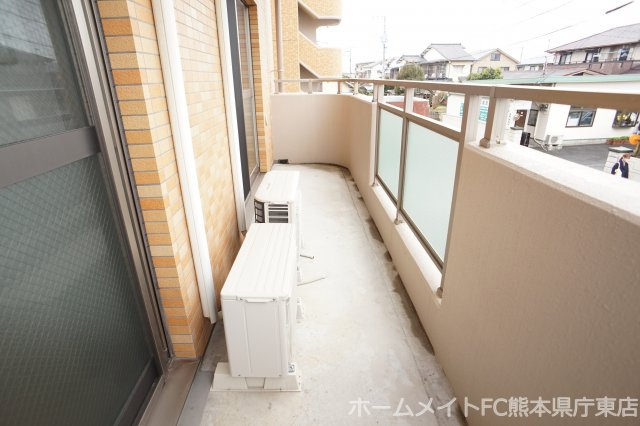 熊本市東区八反田２丁目の賃貸マンションのバルコニー