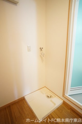 熊本市東区八反田２丁目の賃貸マンションの洗面所