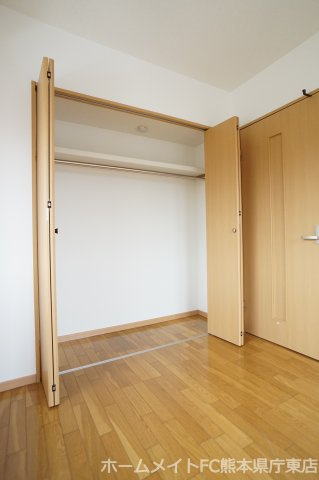 熊本市東区八反田２丁目の賃貸マンションの収納