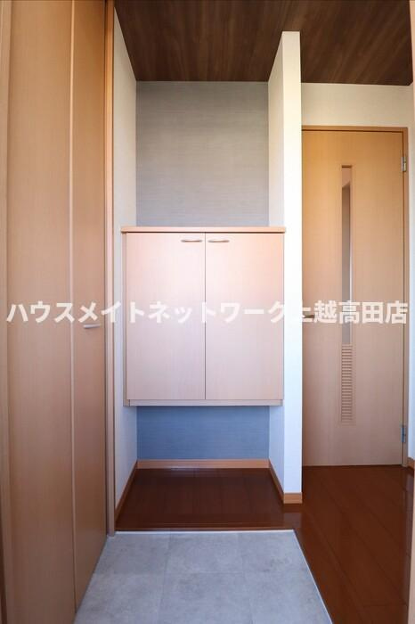 タウンコートながみねの玄関|玄関