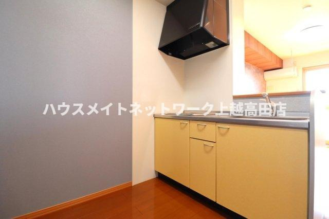 タウンコートながみねのキッチン|対面キッチン（IHクッキングヒーター付）