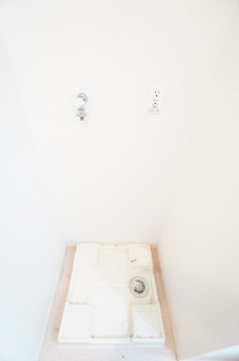 【洗面所】 | ウエストヒルプラム | ※同物件・同タイプの写真です。