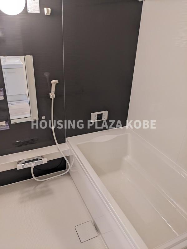 クローバー富士５号館の浴室