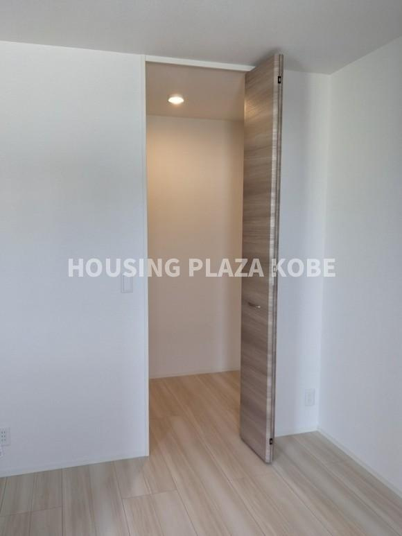 クローバー富士５号館の収納