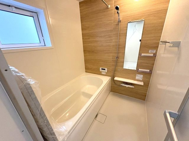 【浴室】 | 福岡市南区弥永1丁目　3号棟（全4棟）【仲介手数料無料・0円】 | 現地写真。浴室です。