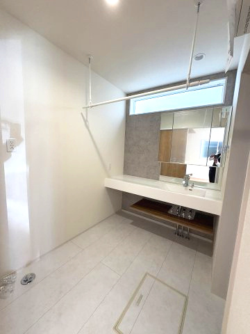 【洗面所】 | 福岡市南区弥永1丁目　3号棟（全4棟）【仲介手数料無料・0円】 | 現地写真。