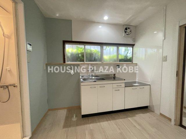 須磨浦通４丁目貸家のキッチン