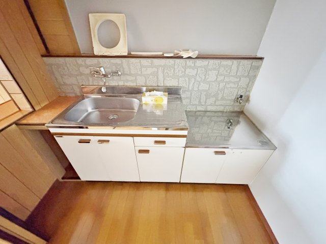 小平市学園西町２丁目の賃貸マンションのキッチン