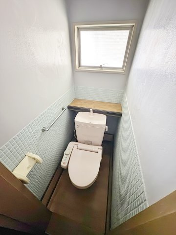 小平市学園西町２丁目の賃貸マンションのトイレ