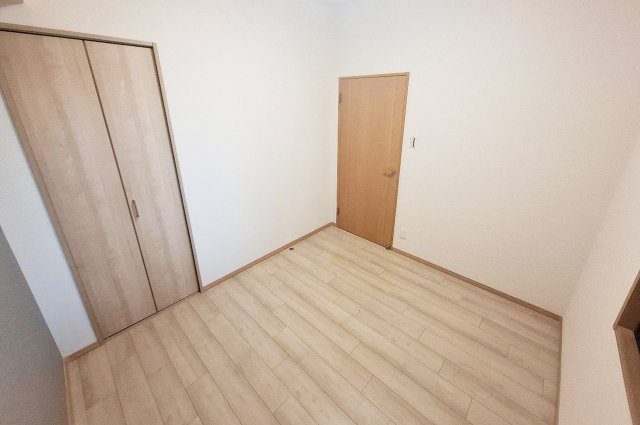 エスリード堺三国ヶ丘　中古マンションの洋室