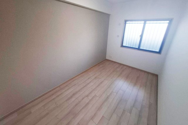 エスリード堺三国ヶ丘　中古マンションの洋室