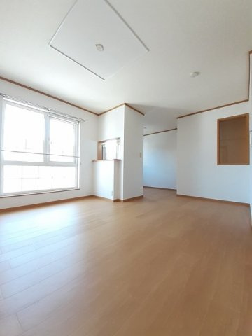 メゾン　ジュネスの居間・リビング