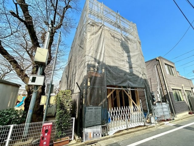【TOKYO BASE】豊島区長崎5丁目　新築戸建の前面道路含む現地写真|2026.02.24撮影

現地ご見学希望・資料請求などお気軽にお問い合わせ下さい！
03-5990-5201
