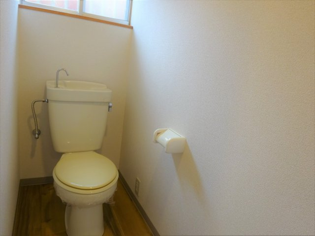 三陽荘のトイレ|ゆったりとした空間のトイレです