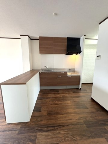 コーポリヲのキッチン|お料理しやすいキッチンです