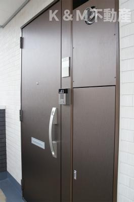 リブリ・豊四季セブンの玄関|玄関です