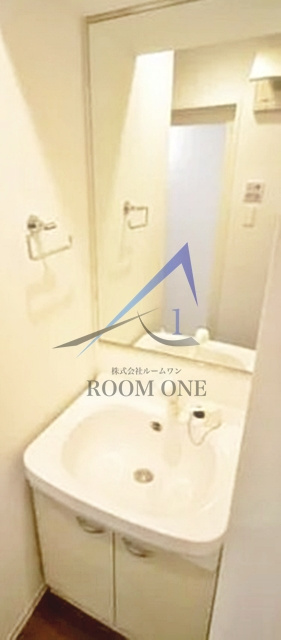 ヴァレッシア池袋シティの洗面所|洗面台です。