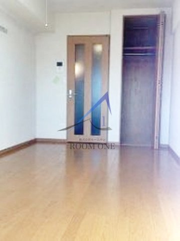 ヴェルト川口の居間・リビング|洋室のお部屋です。