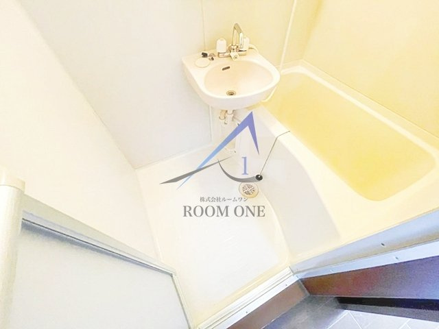 早稲田桜並木AVE の浴室|お風呂です。