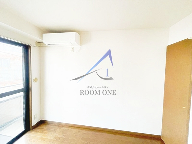 早稲田桜並木AVE の居間・リビング|洋室のお部屋です。