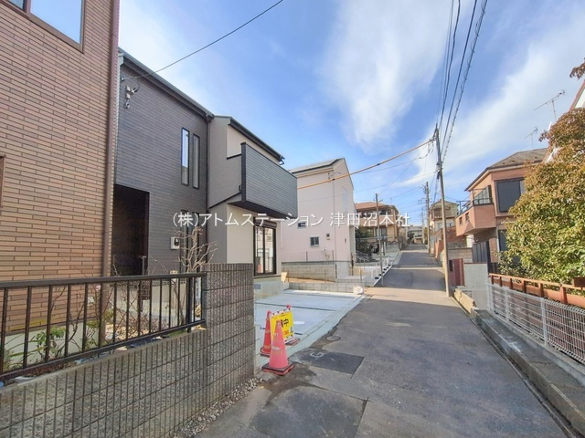 【前面道路含む現地写真】 | アトムセレクト船橋市習志野台4710　1棟1号棟