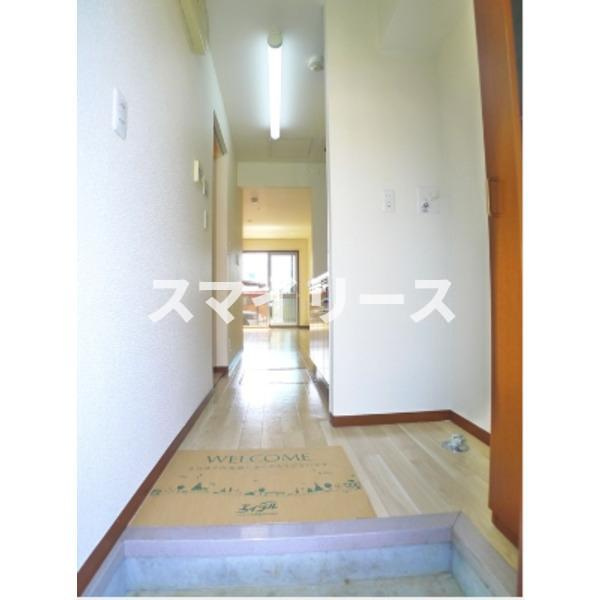 グラチオーソ旭町の玄関