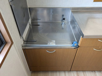 【キッチン】 | メイプルタウン川越的場 Ａ/Ｂ/Ｃ/Ｄ/Ｅ/Ｇ | コンロ置き場